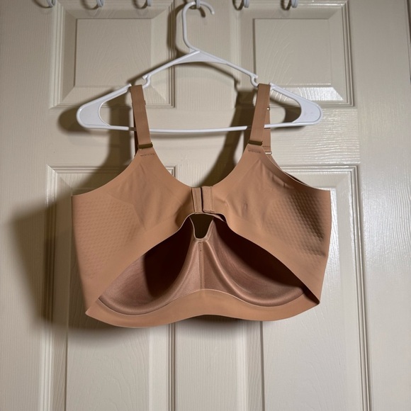 NEW Honeylove Classic Nude Bra Size 40DDD(F) - Picture 4 of 8